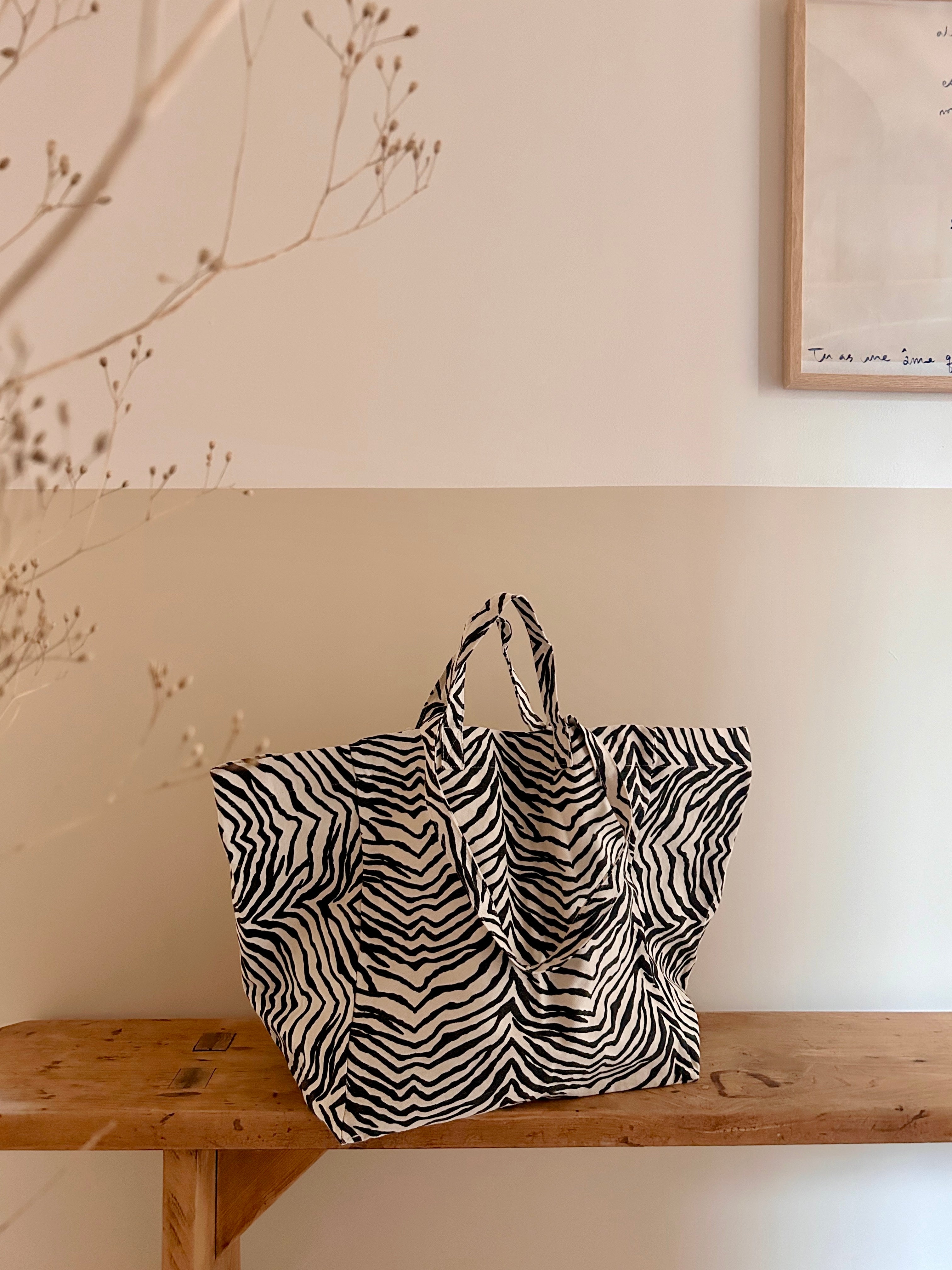 Tote Bag Large- Zebra