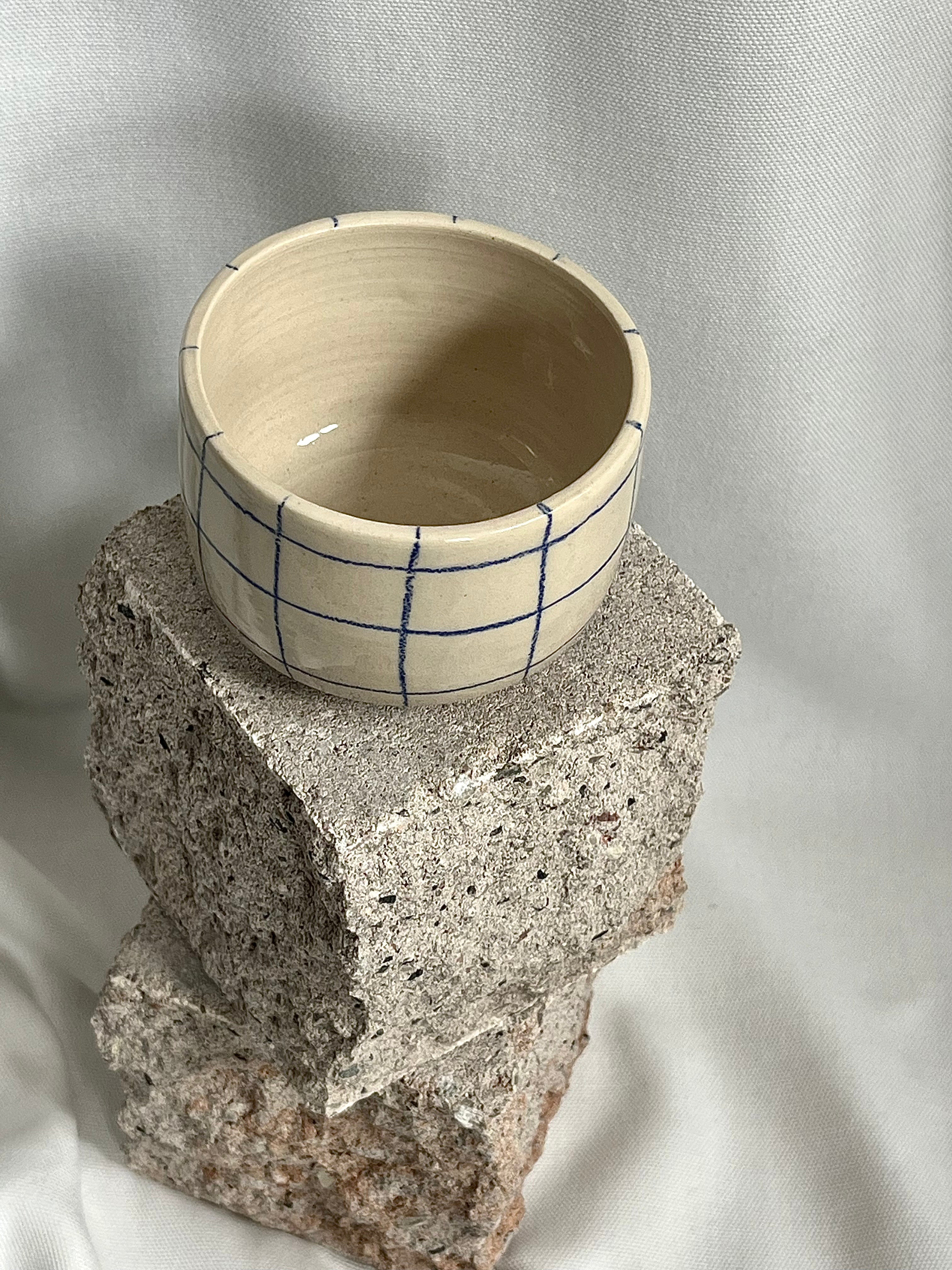 Becher Blau Kariert